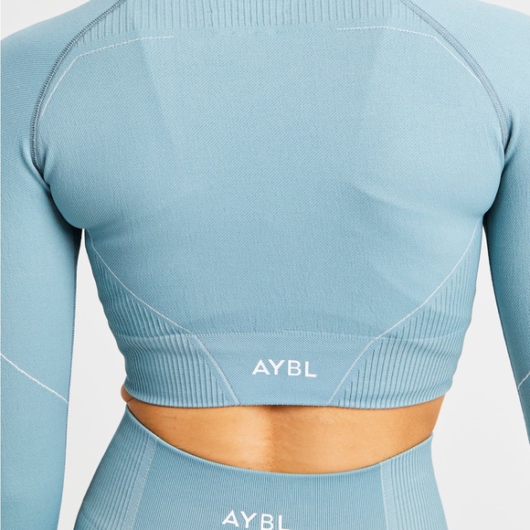 AYBL Reflex Seamless Long Sleeve Crop Top - Picture 2 of 5